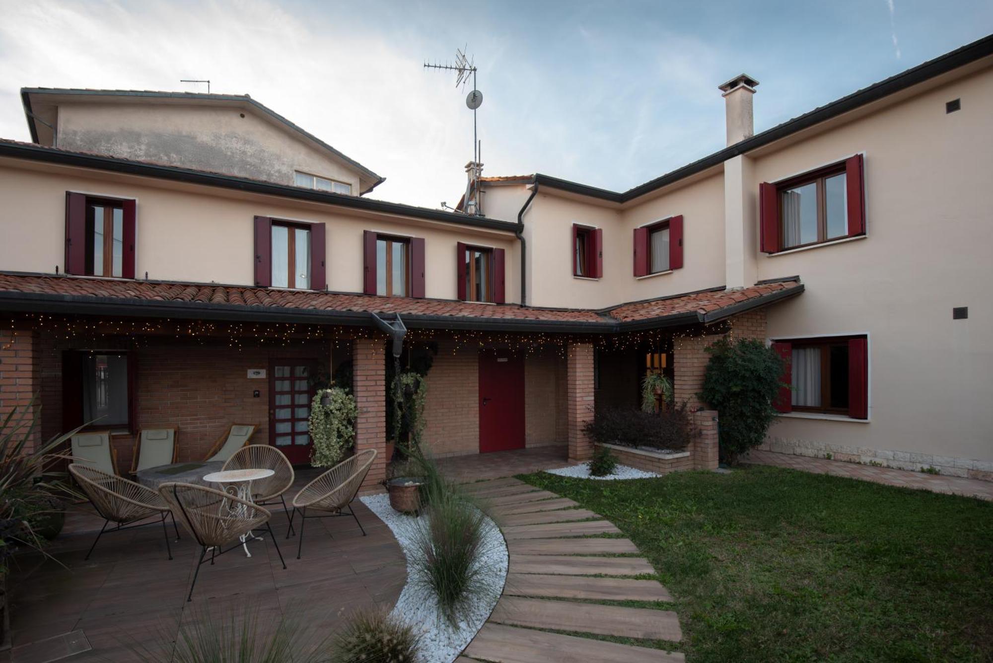 BACARìA BED&BREAKFAST Bassano del Grappa Ngoại thất bức ảnh